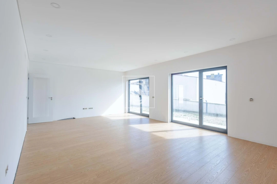 Moradia T3 para Venda em Sobretamega Foto 7