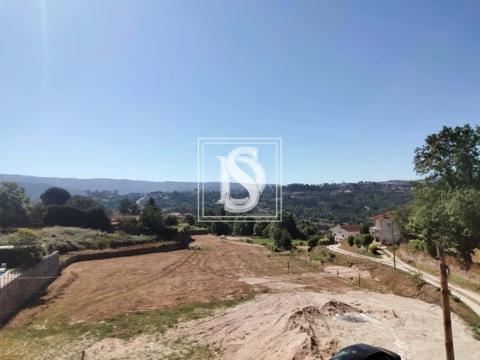 Moradia T3 para Venda em Sobretamega Foto 13