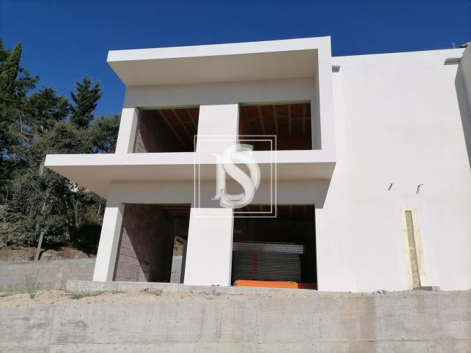 Moradia T3 para Venda em Sobretamega Foto 5