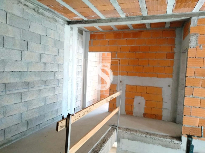 Moradia T3 para Venda em Sobretamega Foto 10