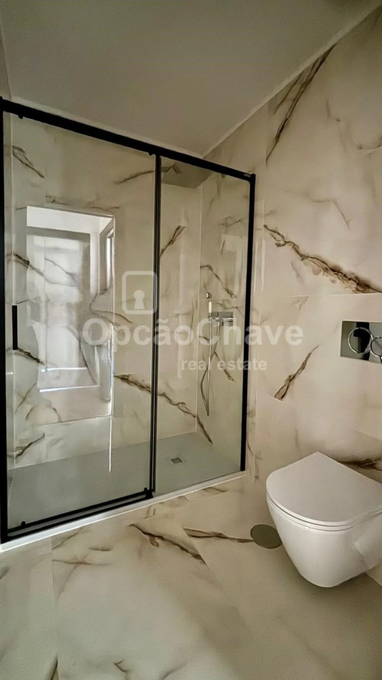 Apartamento T4 para Venda em Viseu Foto 4