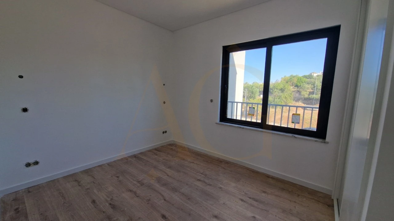 Apartamento T4 para Venda em Tavira (Santa Maria e Santiago) Foto 13
