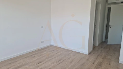 Apartamento T4 para Venda em Tavira (Santa Maria e Santiago)
