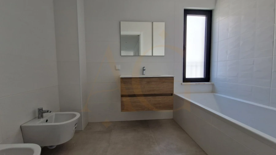 Apartamento T4 para Venda em Tavira (Santa Maria e Santiago) Foto 18