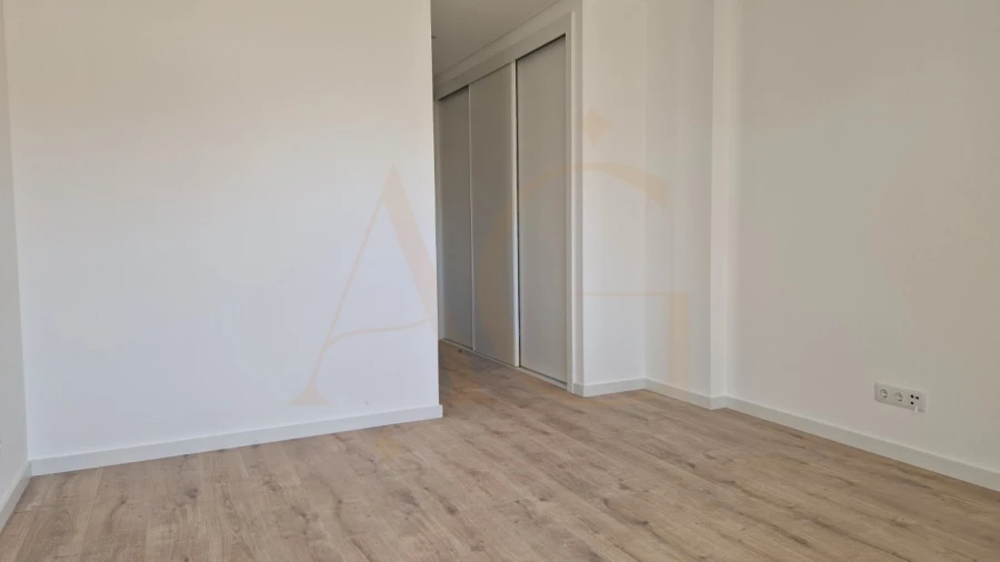 Apartamento T4 para Venda em Tavira (Santa Maria e Santiago) Foto 24