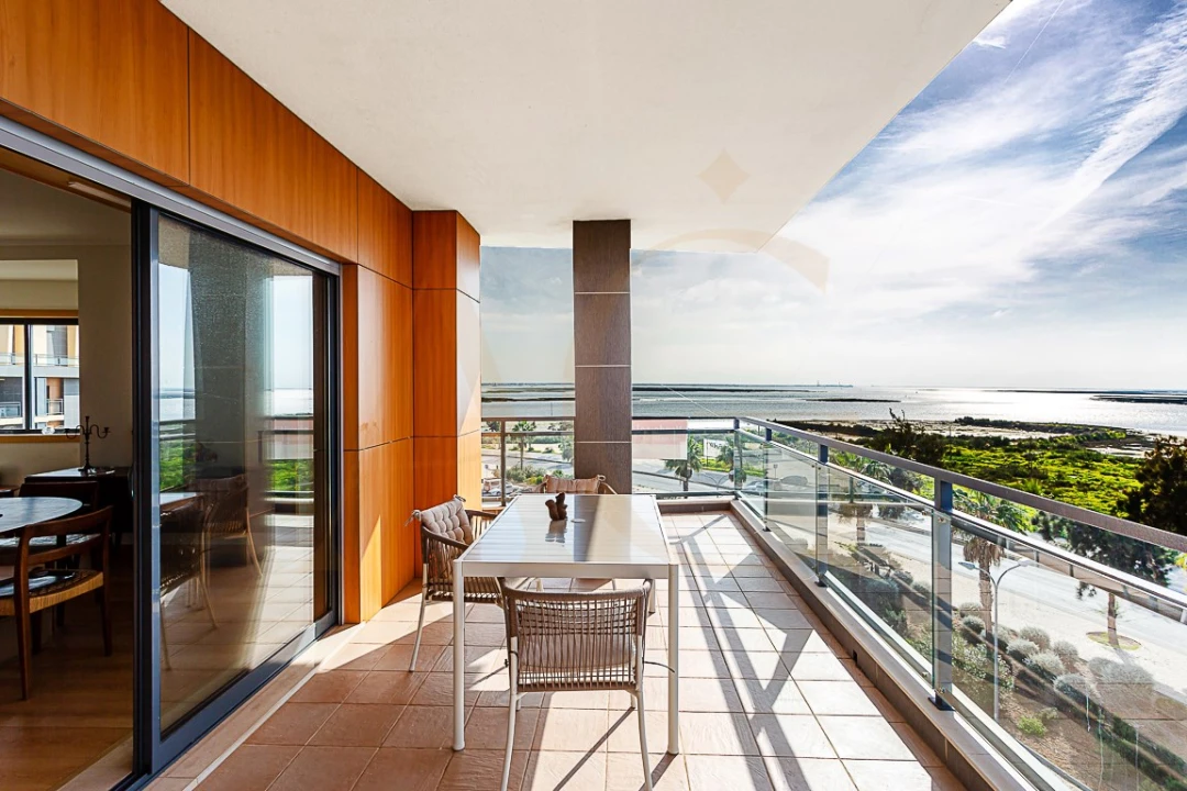Apartamento T3 para Venda em Olhão Foto 1