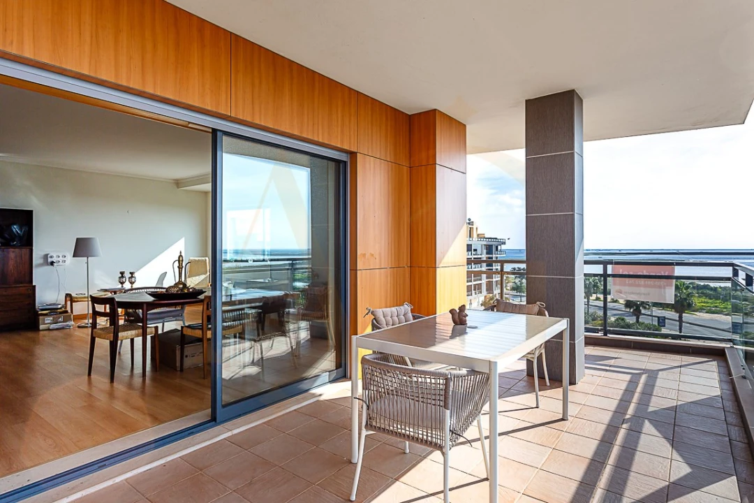 Apartamento T3 para Venda em Olhão Foto 21