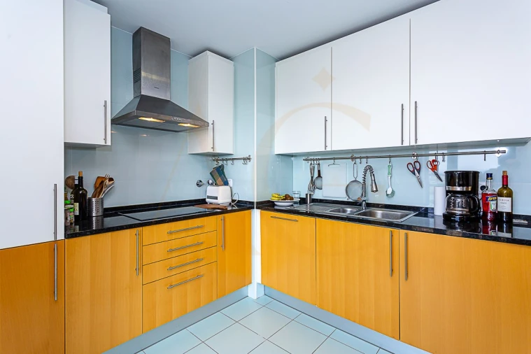 Apartamento T3 para Venda em Olhão Foto 9