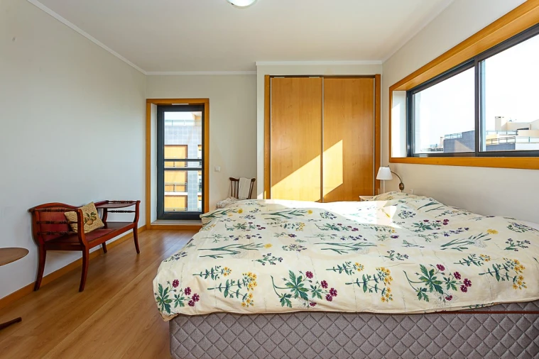 Apartamento T3 para Venda em Olhão Foto 23