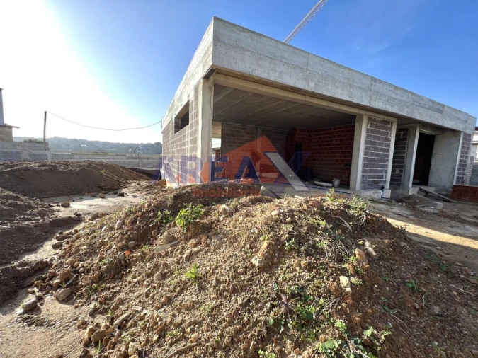 Moradia T3 para Venda em Vila de Cucujães Foto 22