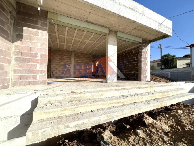 Moradia T3 para Venda em Vila de Cucujães Foto 27