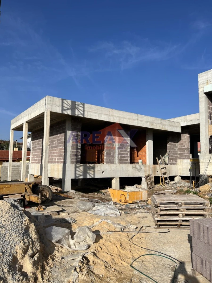 Moradia T3 para Venda em Vila de Cucujães Foto 30