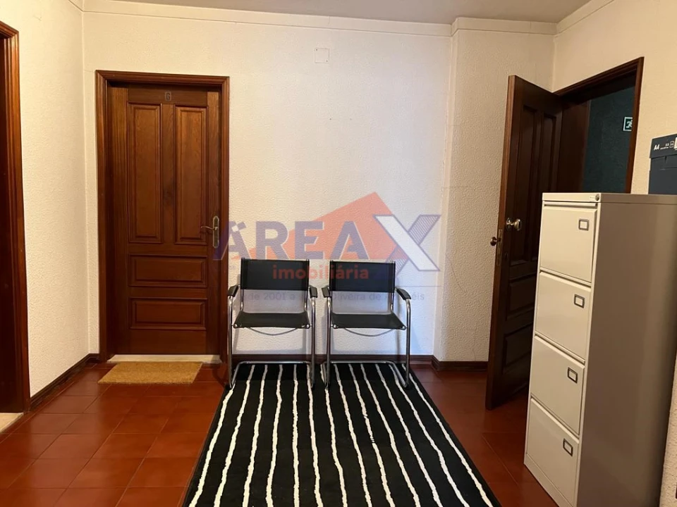 Escritório para Venda em O. Azeméis, Riba-Ul, Ul, Macinhata Seixa, Madail Foto 4