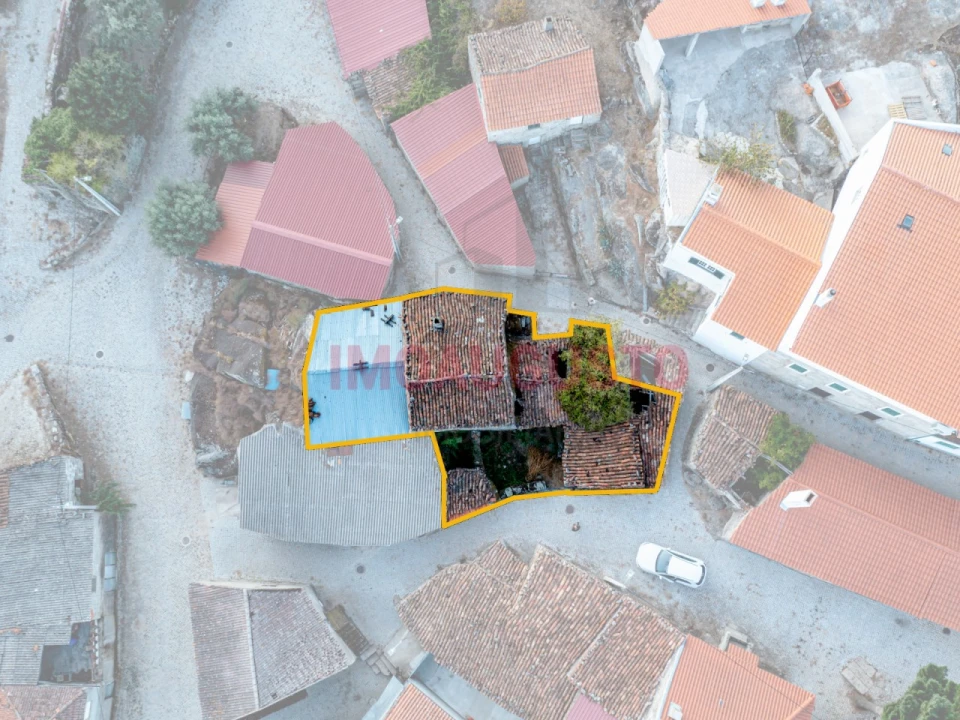 Moradia para Venda em Vila Franca do Deão Foto 2