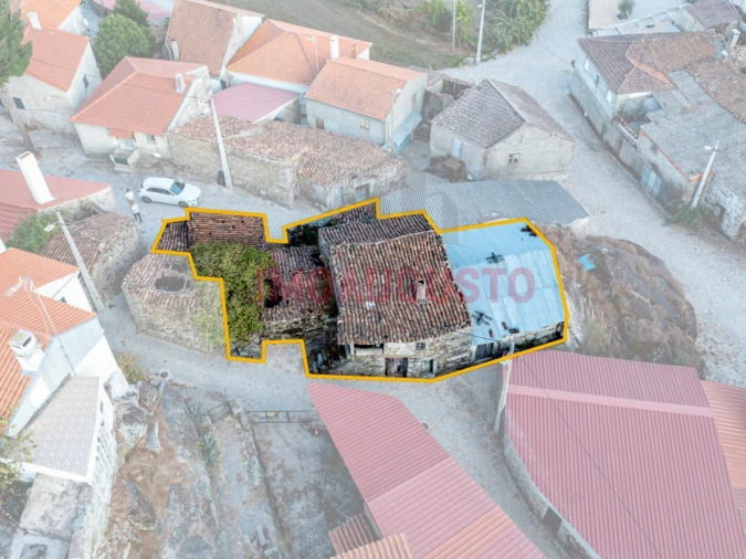 Moradia para Venda em Vila Franca do Deão