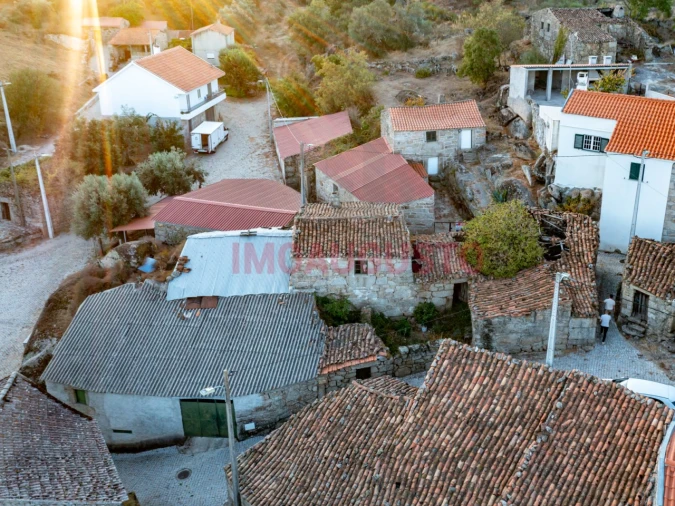 Moradia para Venda em Vila Franca do Deão Foto 3