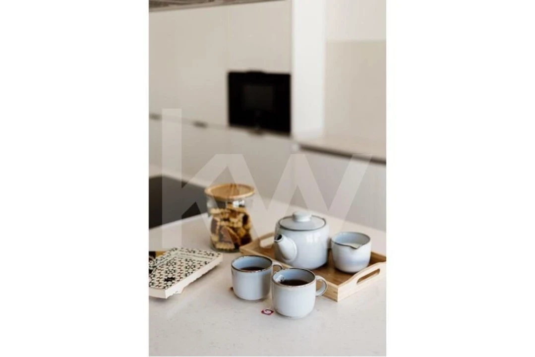 Apartamento T1 para Venda em Santo António Foto 7