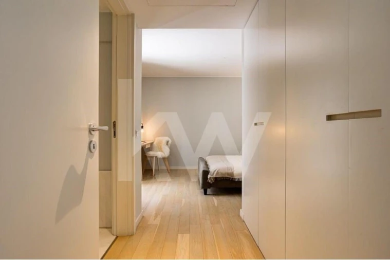 Apartamento T1 para Venda em Santo António Foto 18