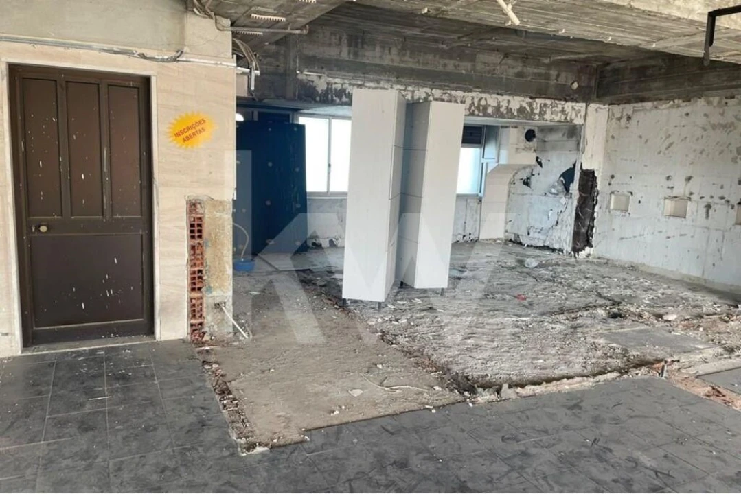 Loja para Venda em Venteira Foto 9