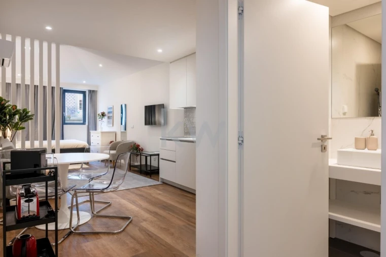 Apartamento T2 para Venda em Cedofeita, Santo Ildefonso, Sé, Miragaia, São Nicolau e Vitória Foto 1