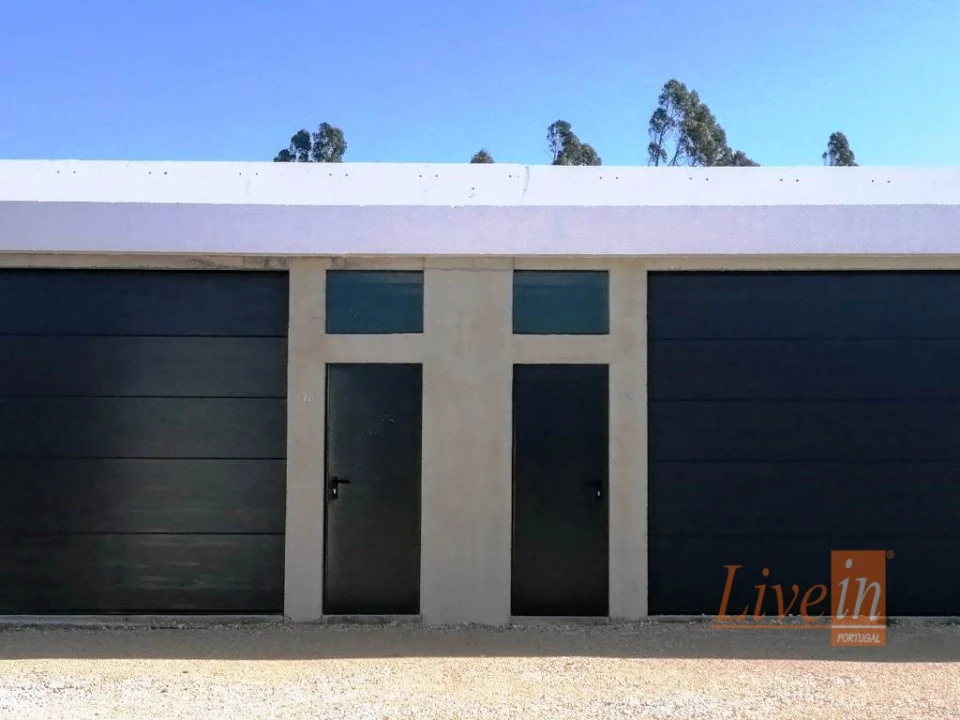 Garagem para Venda em Santa Maria, São Pedro e Matacães Foto 6