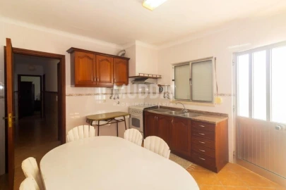 Moradia T9 para Venda em Gafanha da Encarnação