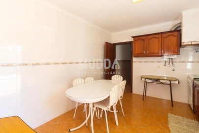 Moradia T9 para Venda em Gafanha da Encarnação