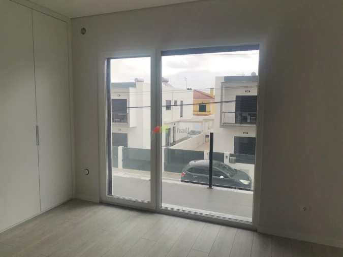 Moradia T3 para Venda em Fernao Ferro Foto 30