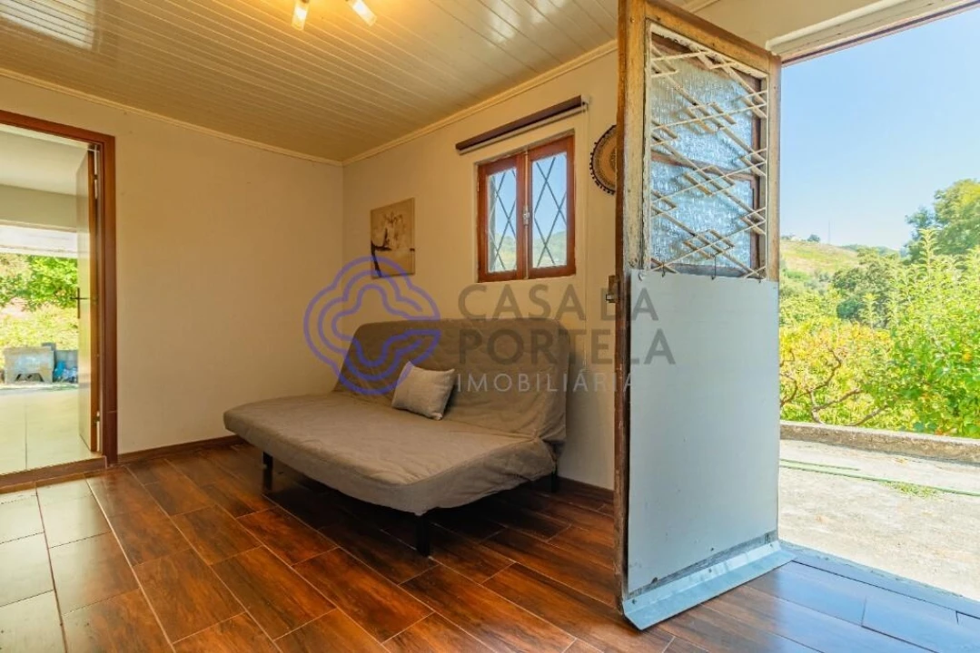 Moradia T1 para Venda em Santa Cruz do Douro e São Tomé de Covelas Foto 25