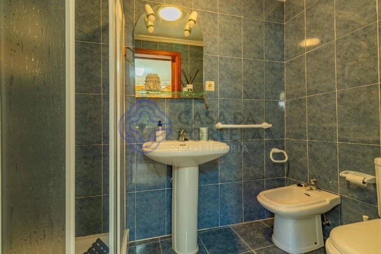 Moradia T1 para Venda em Santa Cruz do Douro e São Tomé de Covelas Foto 21