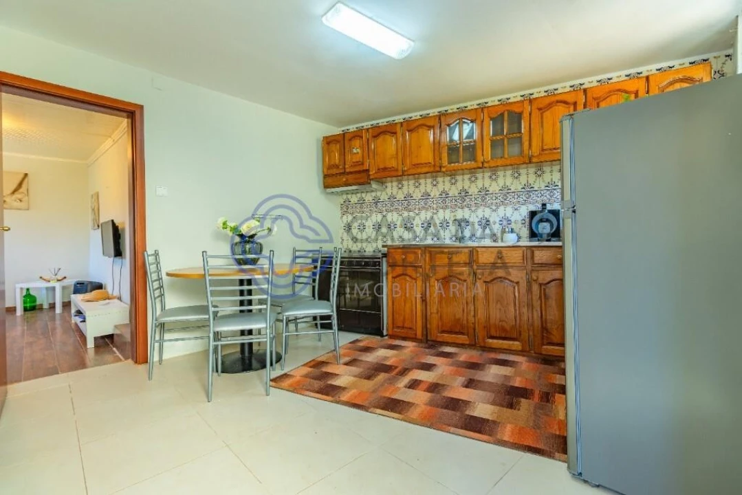 Moradia T1 para Venda em Santa Cruz do Douro e São Tomé de Covelas Foto 16