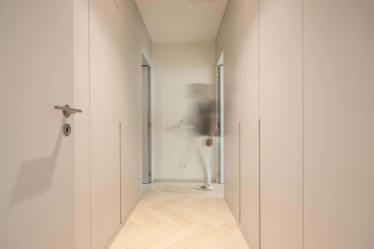 Apartamento T1 para Venda em Santo António Foto 29