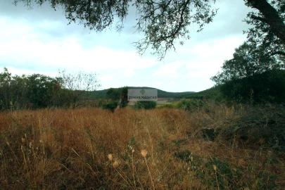 Terreno para Venda em Lagos (São Sebastião e Santa Maria)