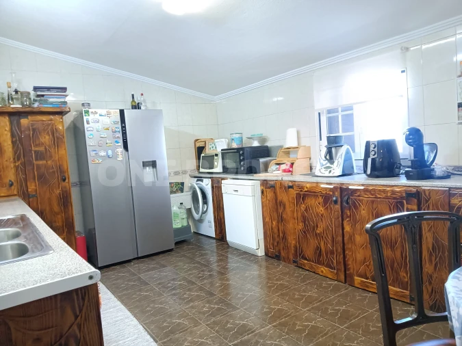 Moradia T3 para Venda em Branca Foto 6