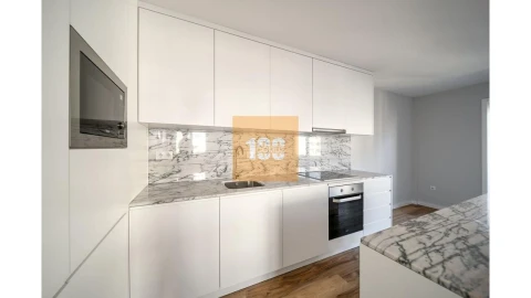 Apartamento T3 para Venda em Cedofeita, Santo Ildefonso, Sé, Miragaia, São Nicolau e Vitória