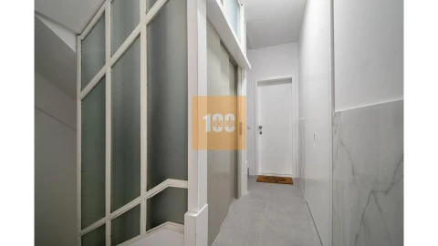 Apartamento T3 para Venda em Cedofeita, Santo Ildefonso, Sé, Miragaia, São Nicolau e Vitória