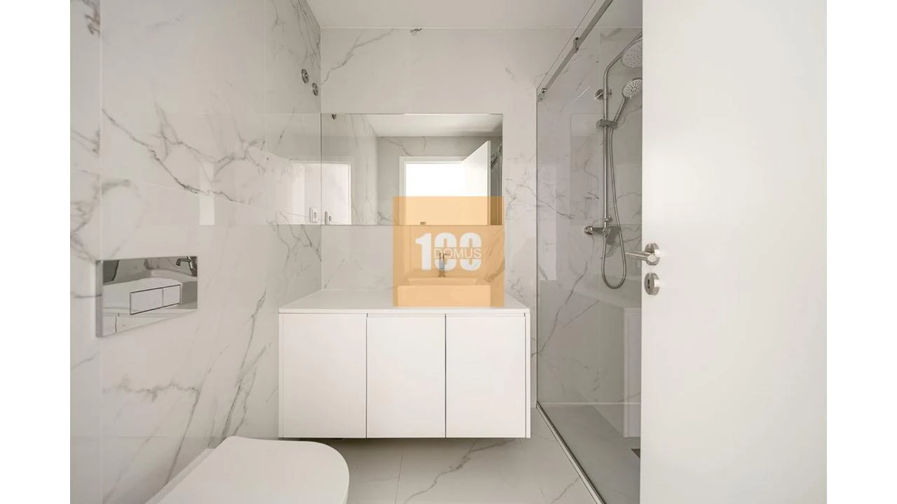 Apartamento T3 para Venda em Cedofeita, Santo Ildefonso, Sé, Miragaia, São Nicolau e Vitória Foto 28