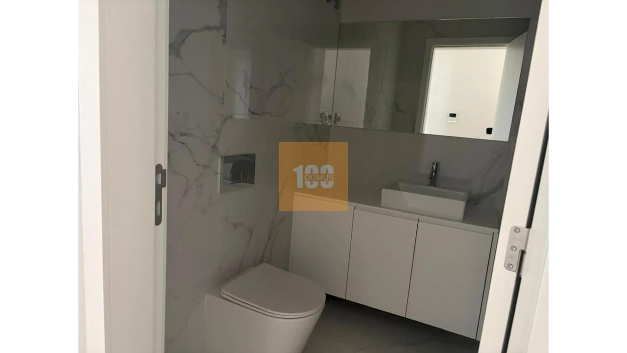 Apartamento T3 para Venda em Cedofeita, Santo Ildefonso, Sé, Miragaia, São Nicolau e Vitória Foto 11