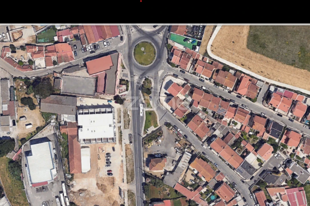 Terreno para Venda em Carcavelos e Parede Foto 6