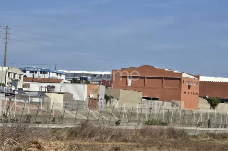 Terreno para Venda em Carcavelos e Parede Foto 5