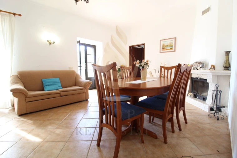 Moradia T4 para Venda em Boliqueime Foto 12