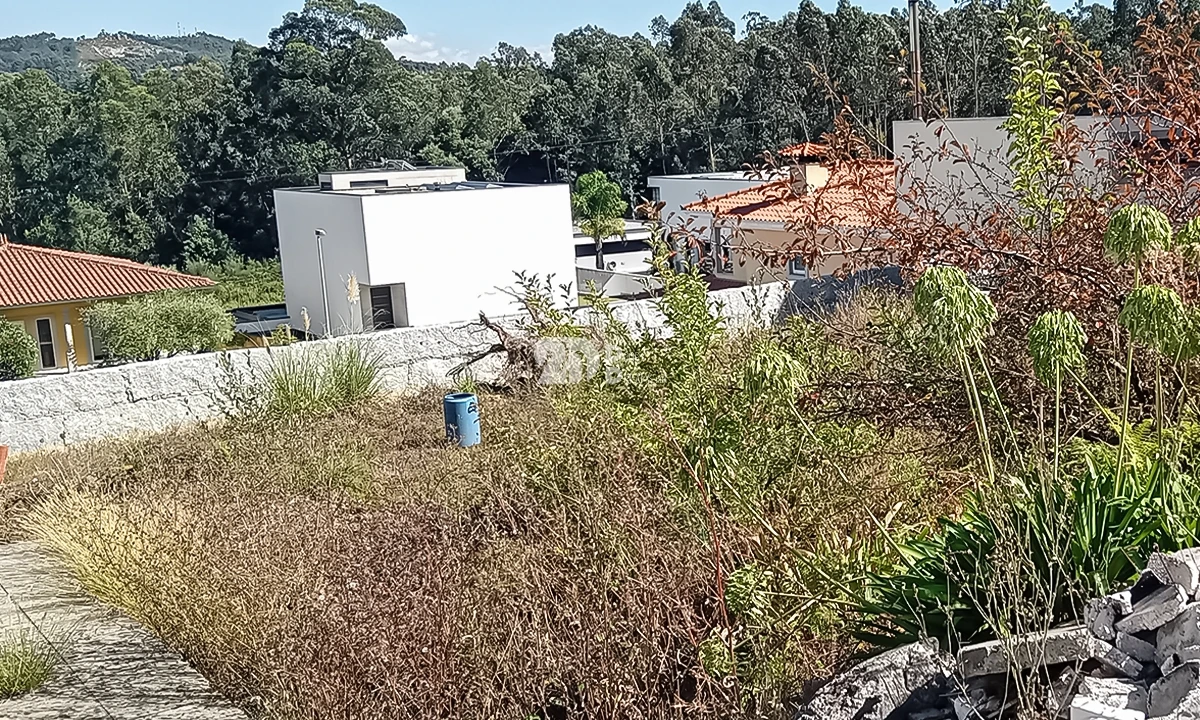 Terreno para Venda em Gondifelos, Cavalões e Outiz Foto 5