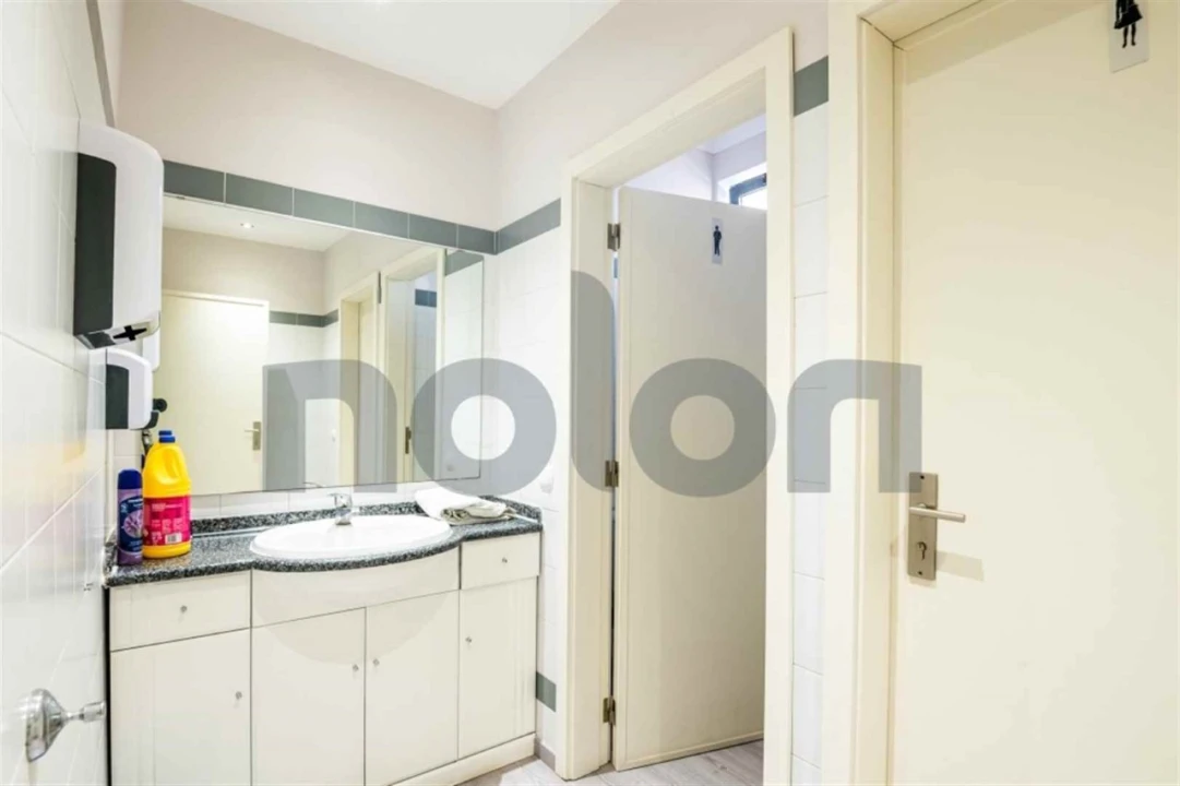 Armazém para Venda em Cartaxo e Vale da Pinta Foto 20