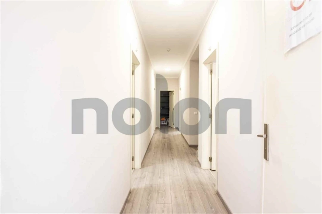 Armazém para Venda em Cartaxo e Vale da Pinta Foto 21