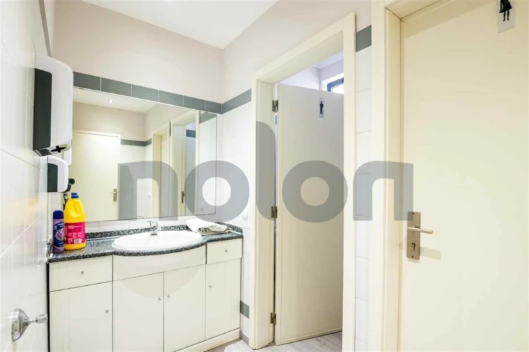 Armazém para Venda em Cartaxo e Vale da Pinta Foto 20