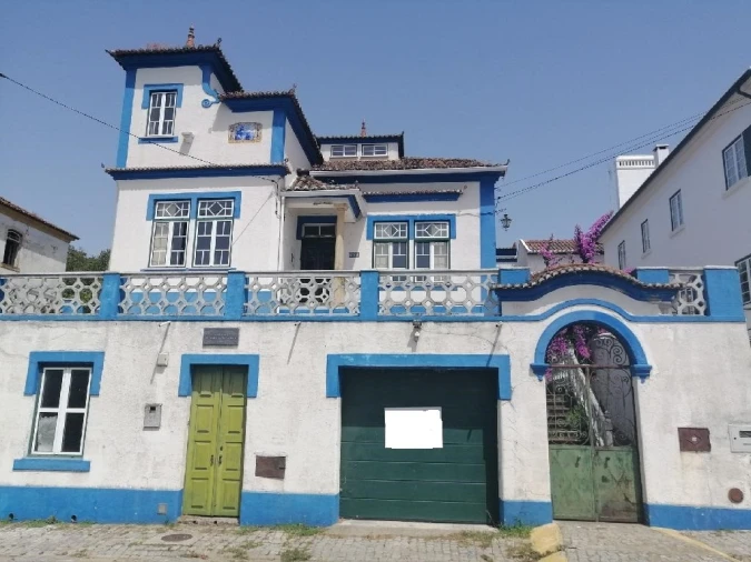 Moradia T10 para Venda em Mouriscas