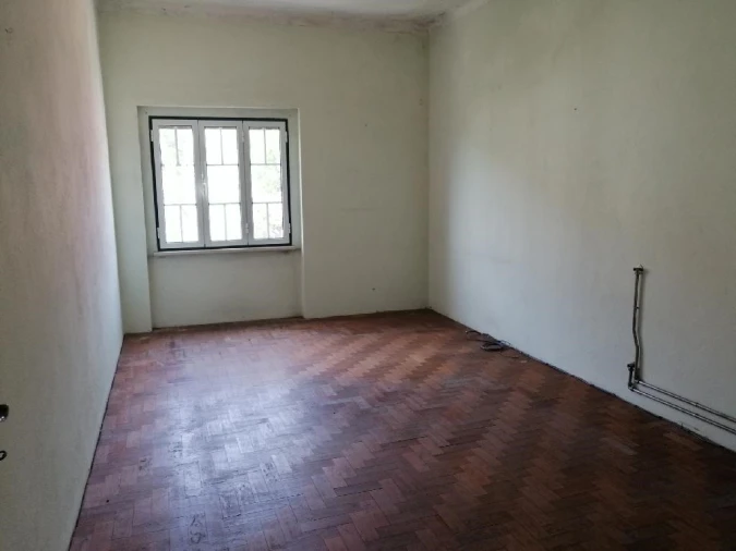 Moradia T10 para Venda em Mouriscas Foto 23