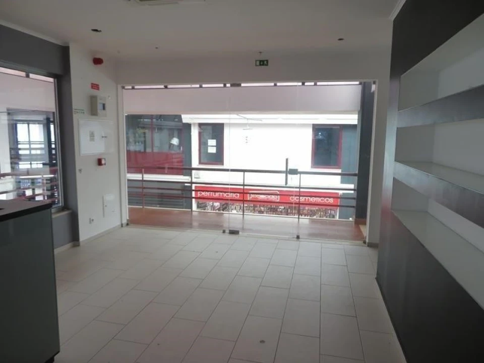 Loja para Venda em Sé e São Lourenço Foto 5