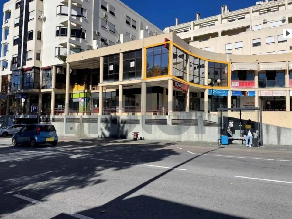 Loja para Venda em Sé e São Lourenço Foto 1