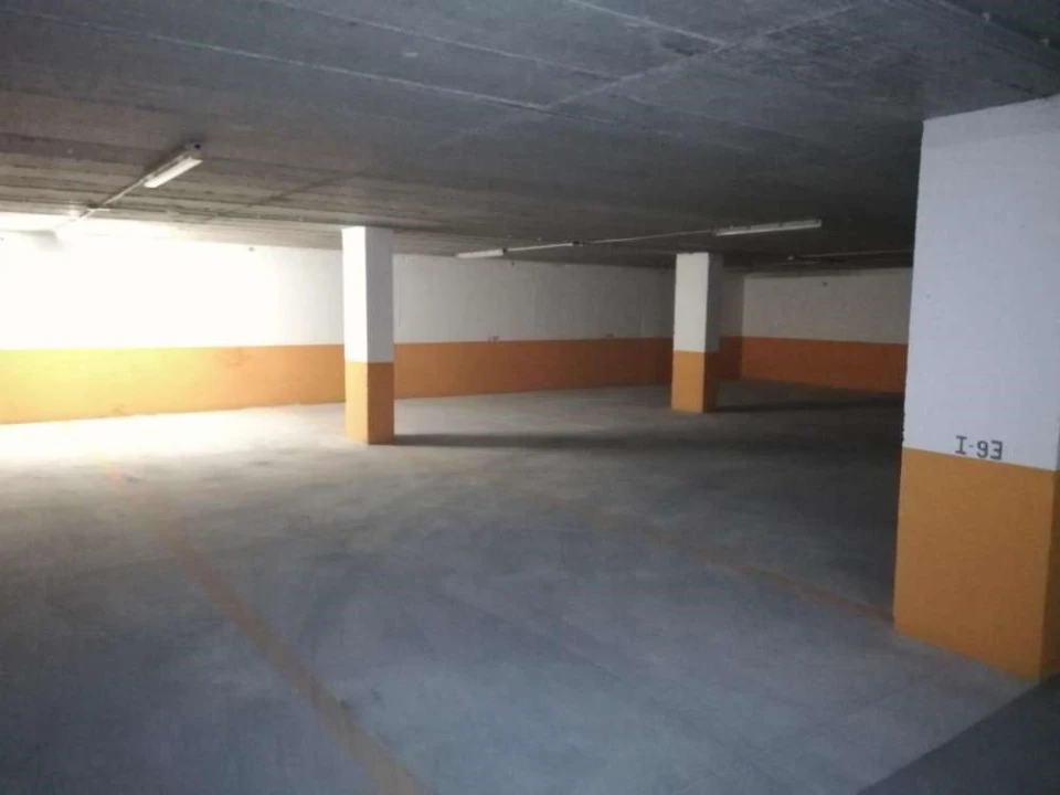 Negócio para Arrendamento em Sé e São Lourenço Foto 2